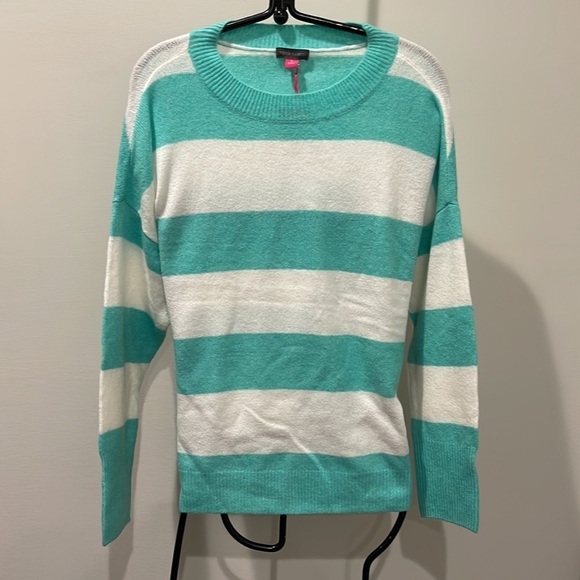 VINCE CAMUTO STRIPED TEAL & WHITE SWEATER size large - Picture 16 of 17